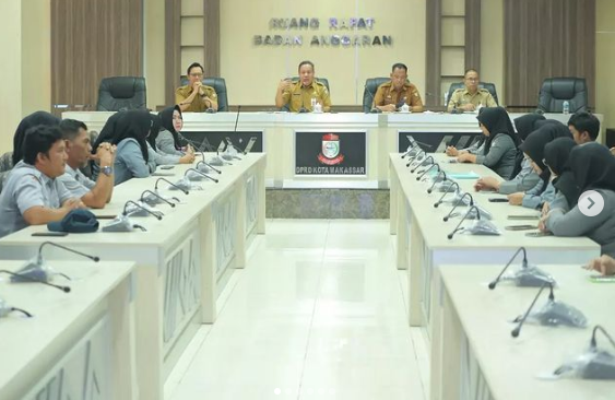Sekwan DPRD Makassar Gelar Rakor Kinerja dan kedisiplinan Laskar Pelangi 
